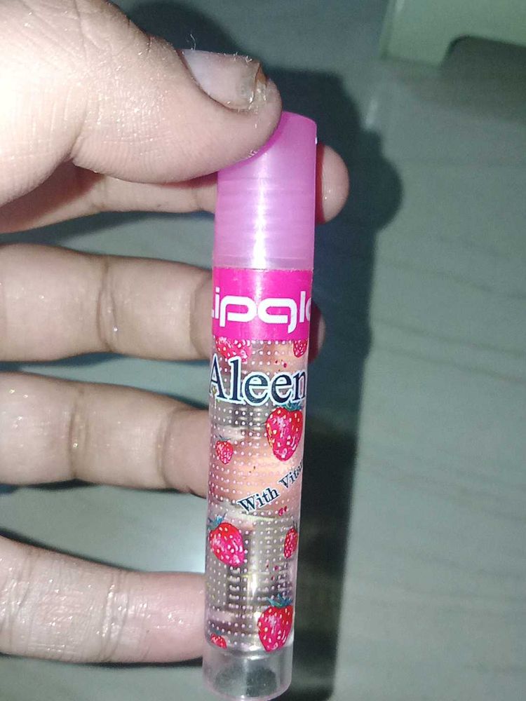 Aleen Lip Gloss Strawberry Flavor