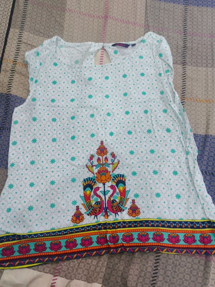 Women Beautiful Summer Top
