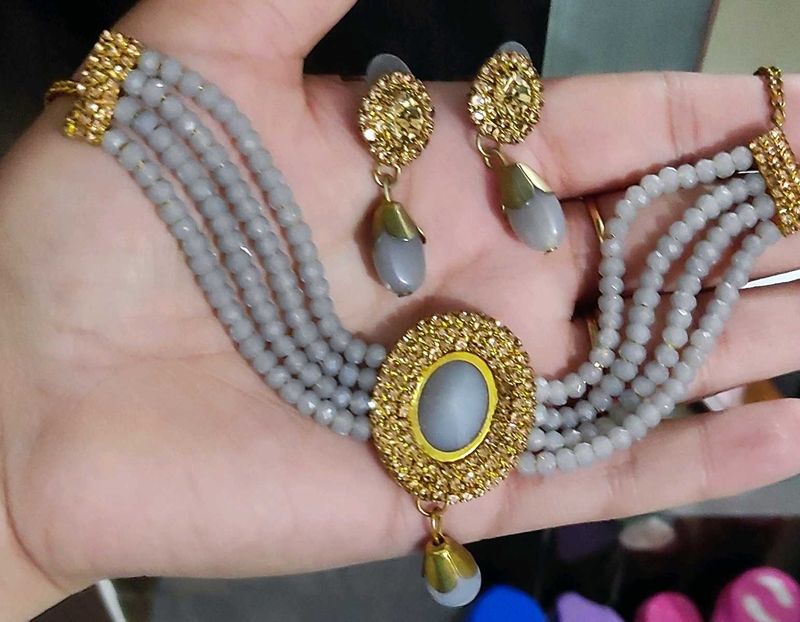 Very Beautiful Necklace Set