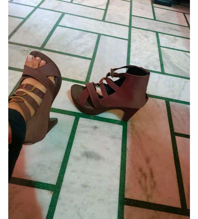 Stylish Strappy Wedge Heels