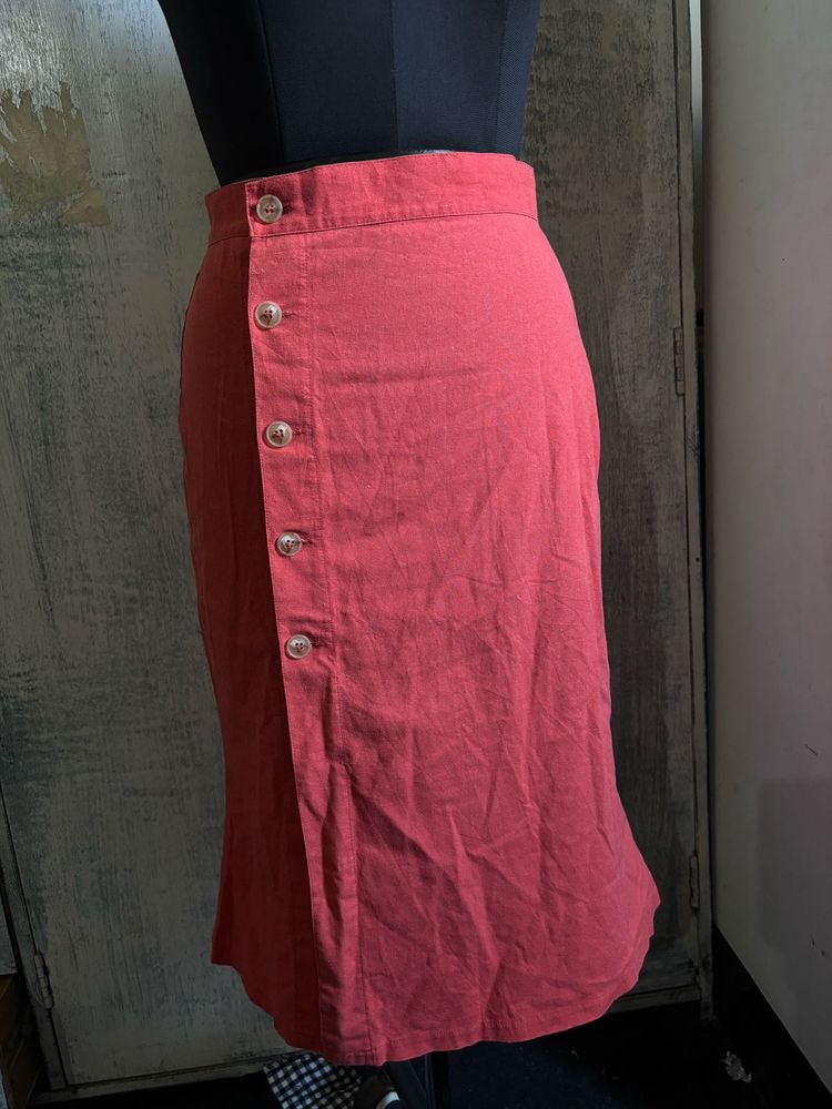 Women's Red Button-Front Midi Skirt