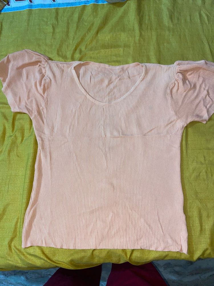 Peachy Ribbed Puff Sleeve Top