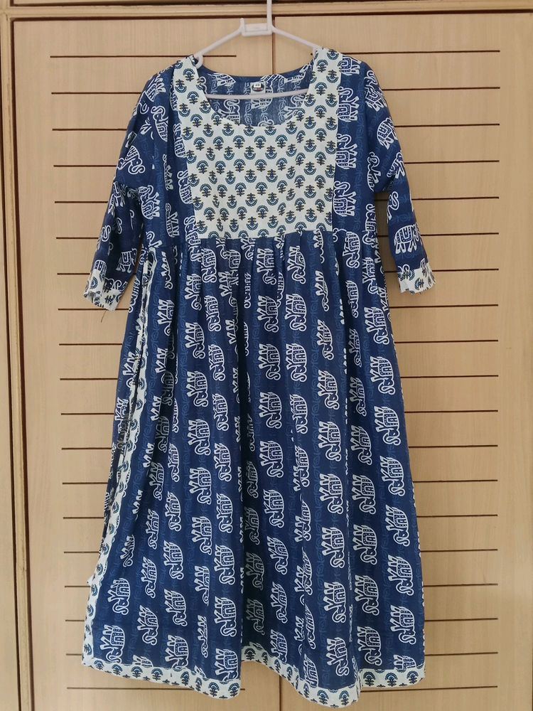 Naira Cut Kurti Of Blue Colour. Not Used