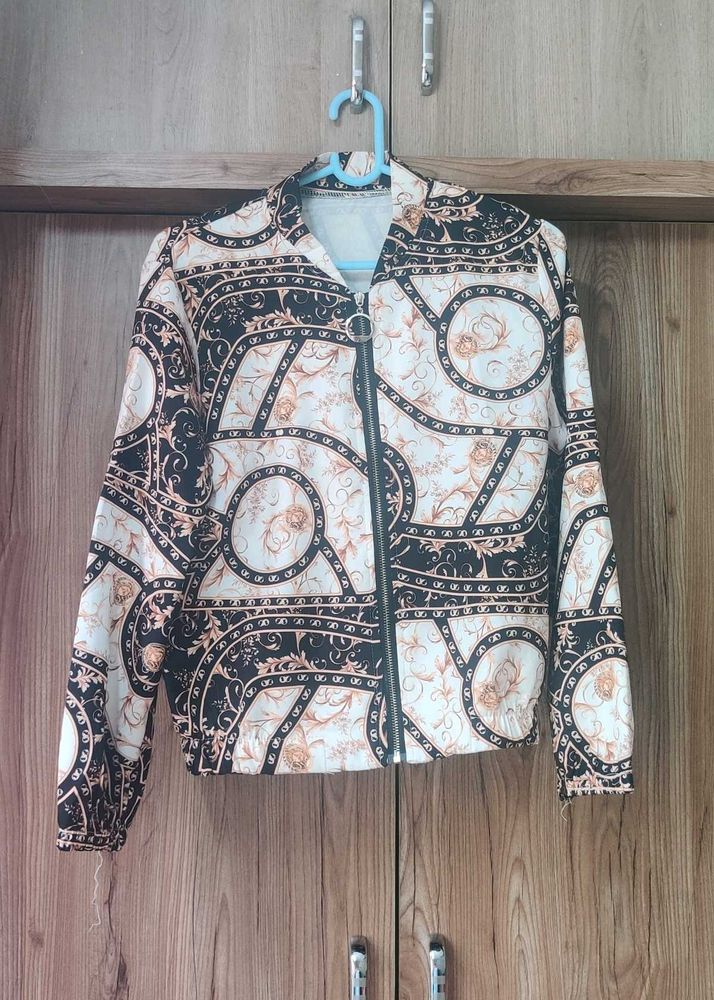 URBANIC Jacket in Size M
