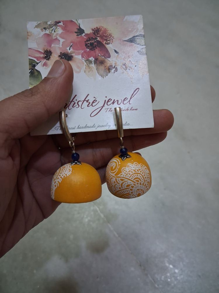 Artisire Jewel Jhumka Earrings