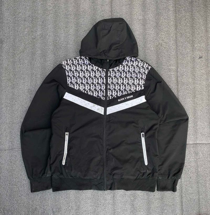 black hoodie🕷️