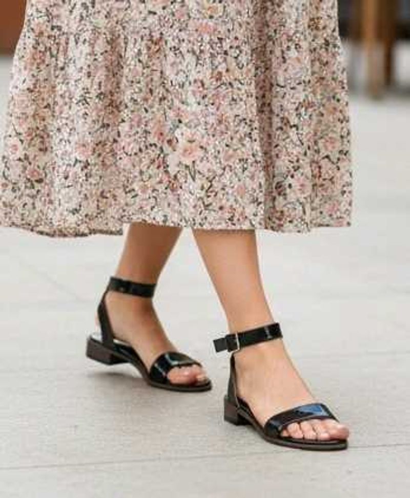 💥Sale...Chic Black Sandal