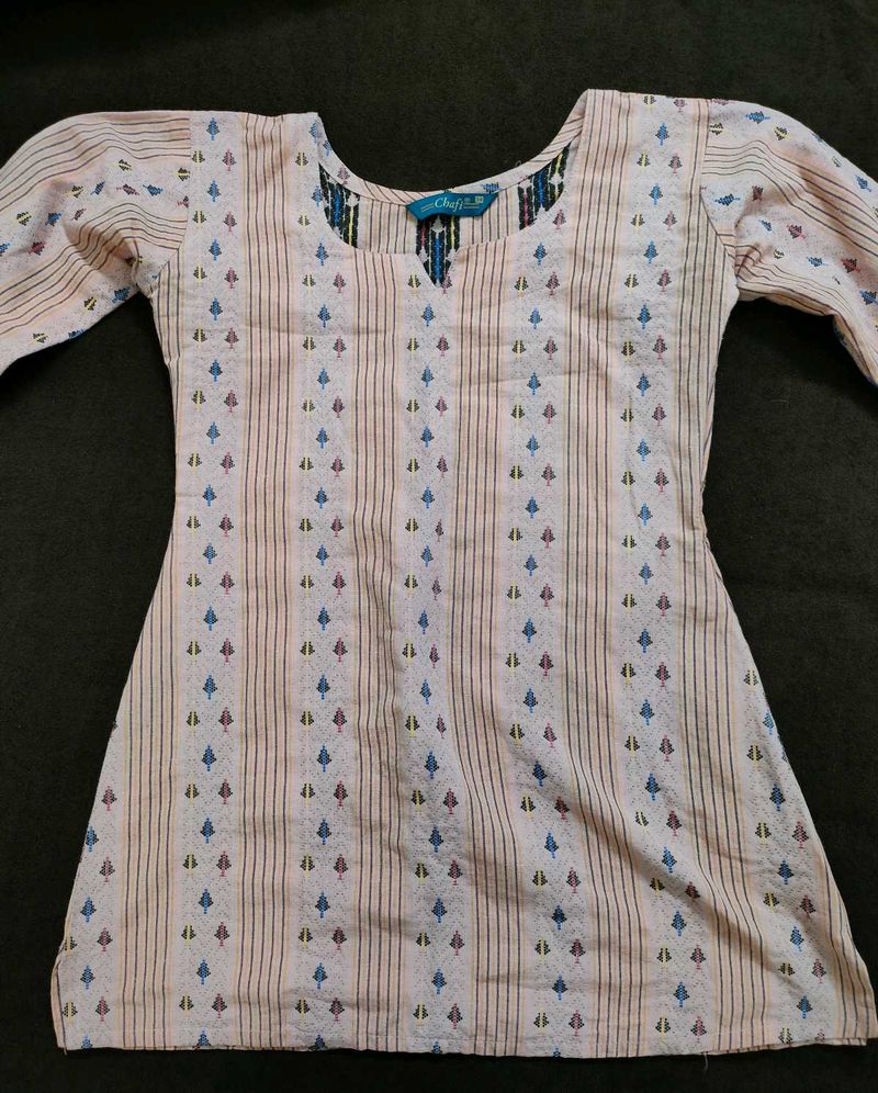 Pink printed short kurti