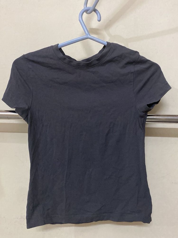 Basic Gray T-Shirt