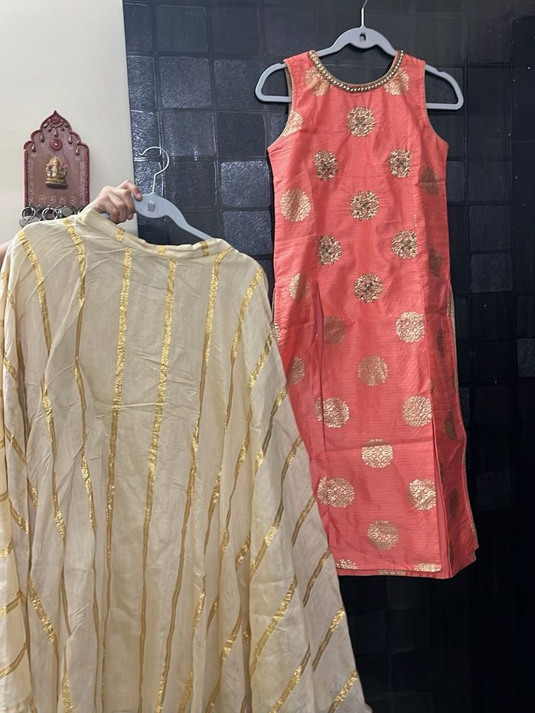 Elegant Peach Kurta &amp;  Set