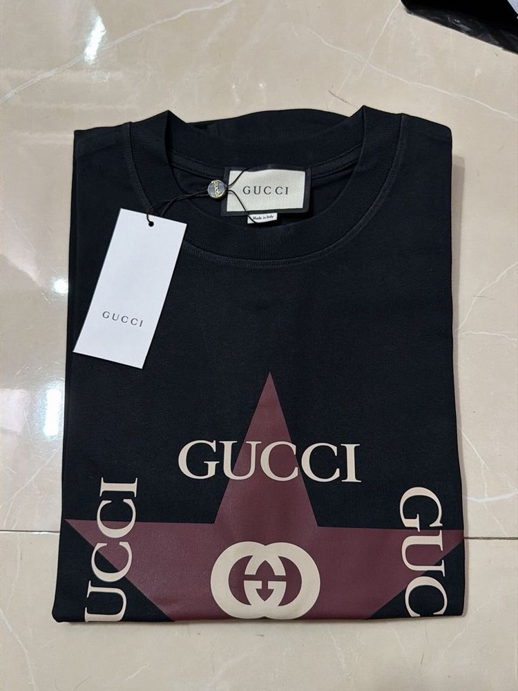 Gucci Black Star Logo T-Shirt