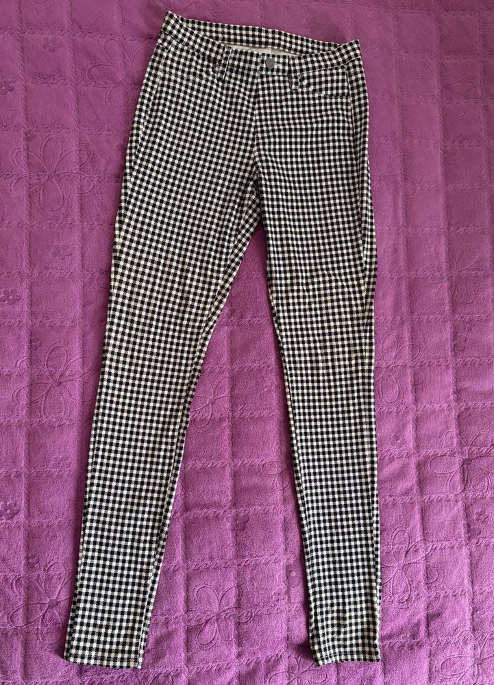 Gingham Skinny Pants