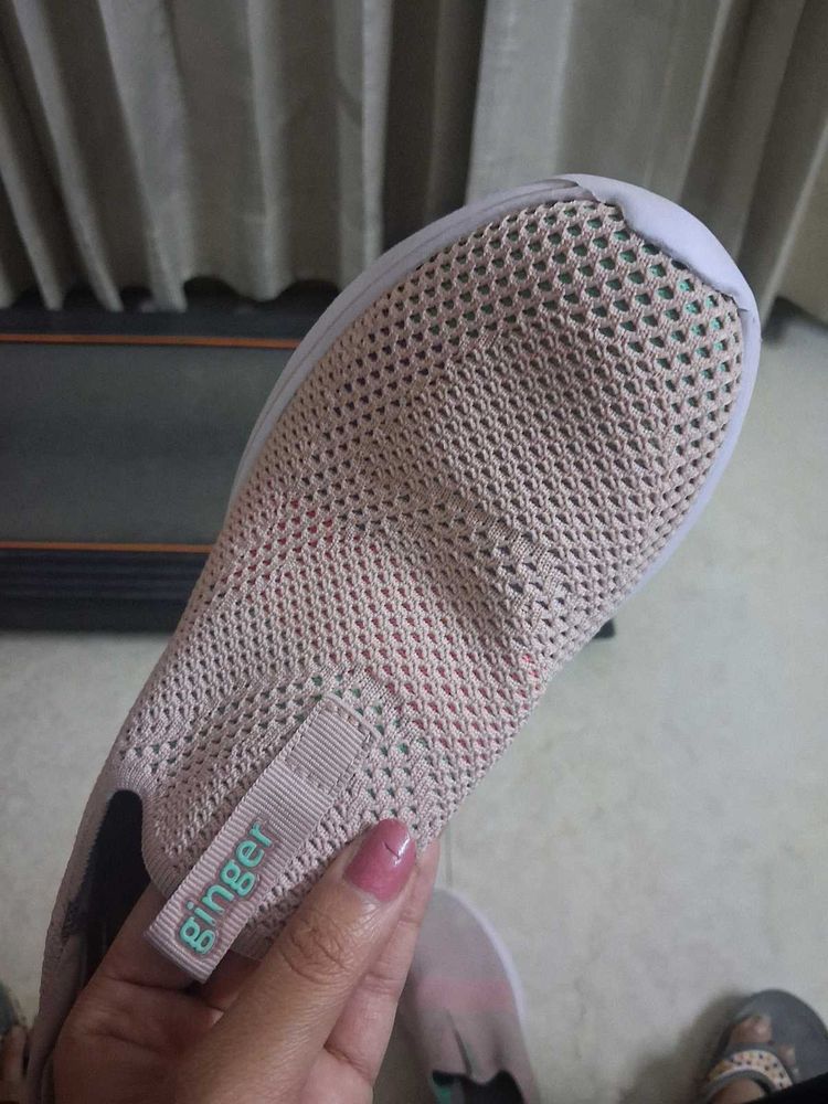 Ginger Women's Casual Shoes