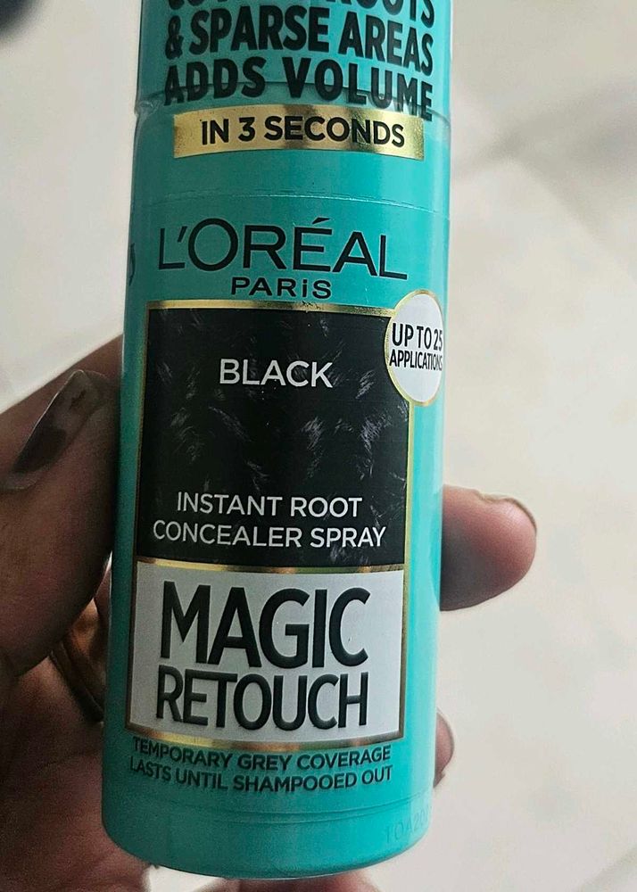 L'Oreal Paris Magic Retouch Black