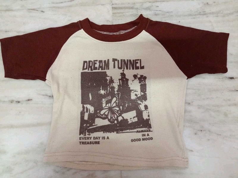 graphic khaki baby tee