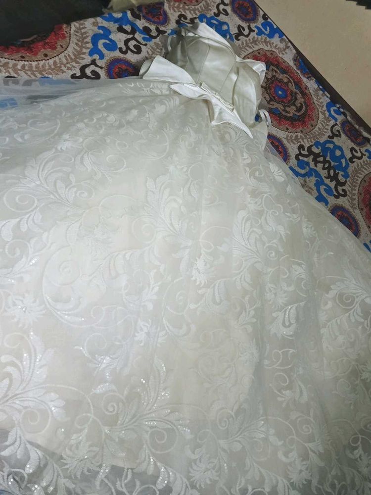 Elegant off white gown