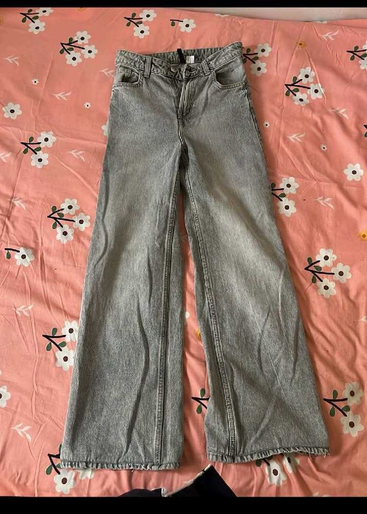 H&amp;M Divided Grey Wash Jeans
