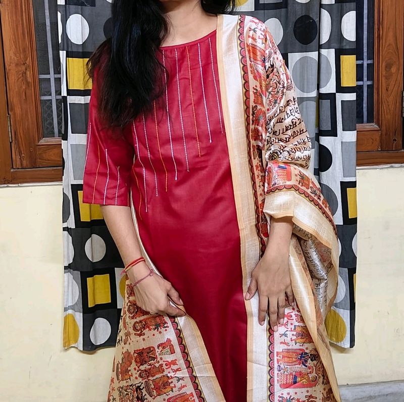 Combo Kalini Red Kurta And Silk Suit