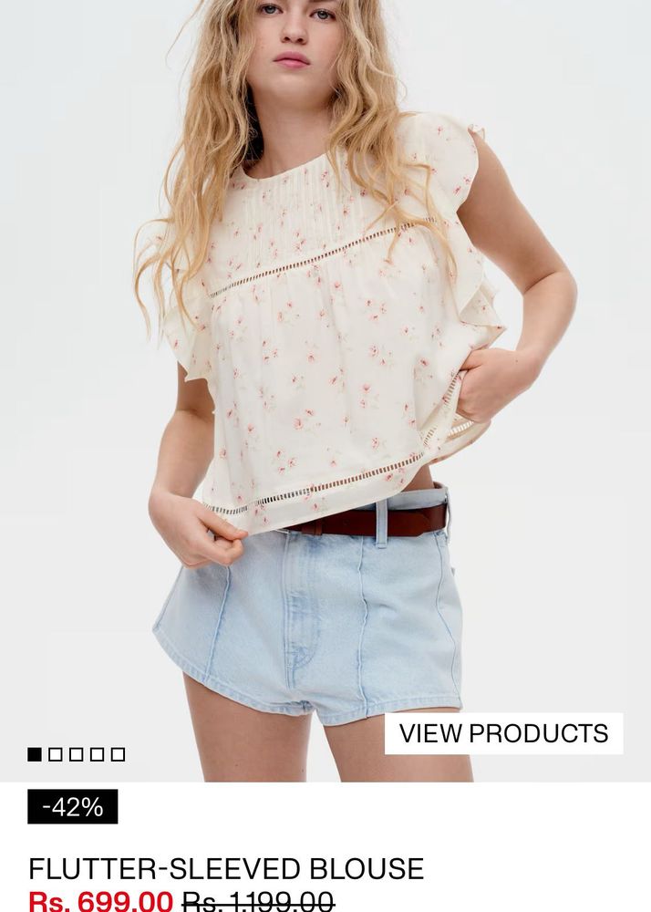Floral Flutter-Sleeved Blouse