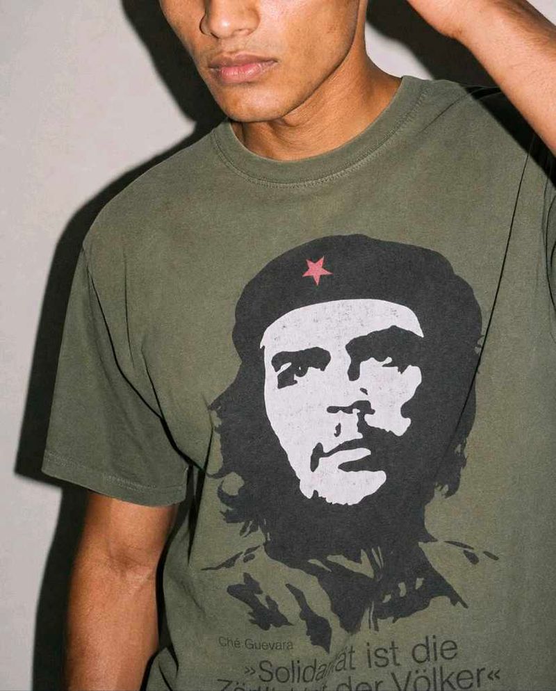 Che Guevara Vintage Graphic T-Shirt
