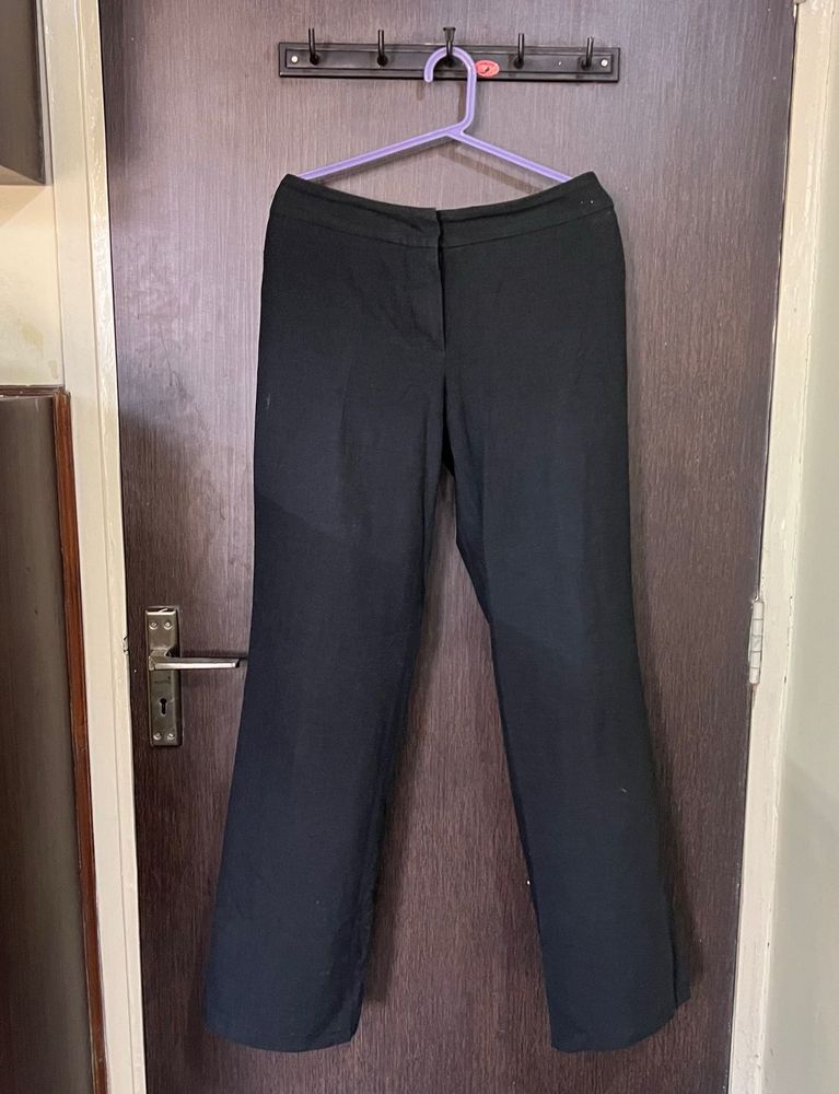 Zara brand Classic Black straight Trousers