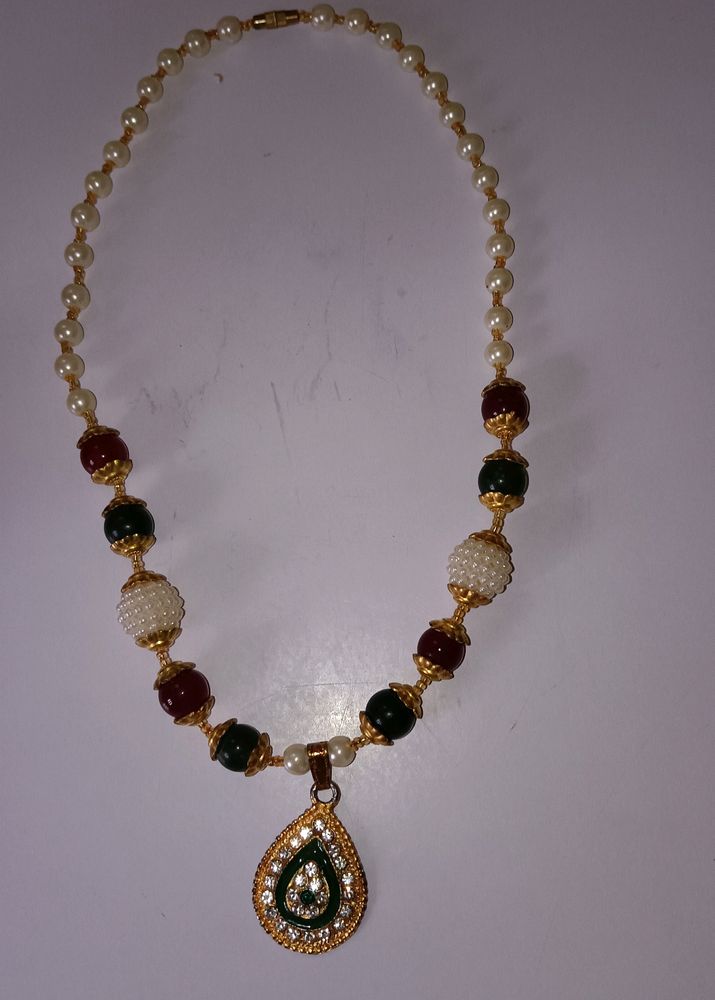 Neckpiece For Women
