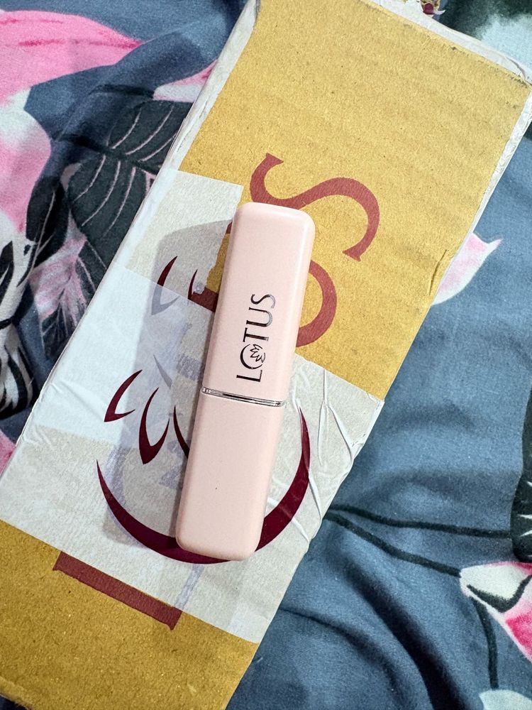 Lotus Lipstick - 03 sable