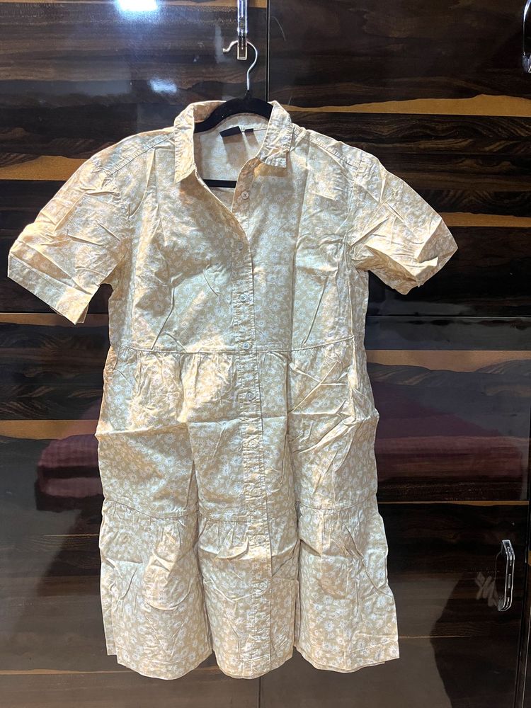 Tiered Floral Print Shirt Dress