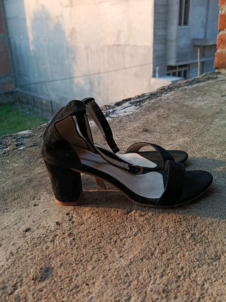 Black Casual Heels For Women's And Girls