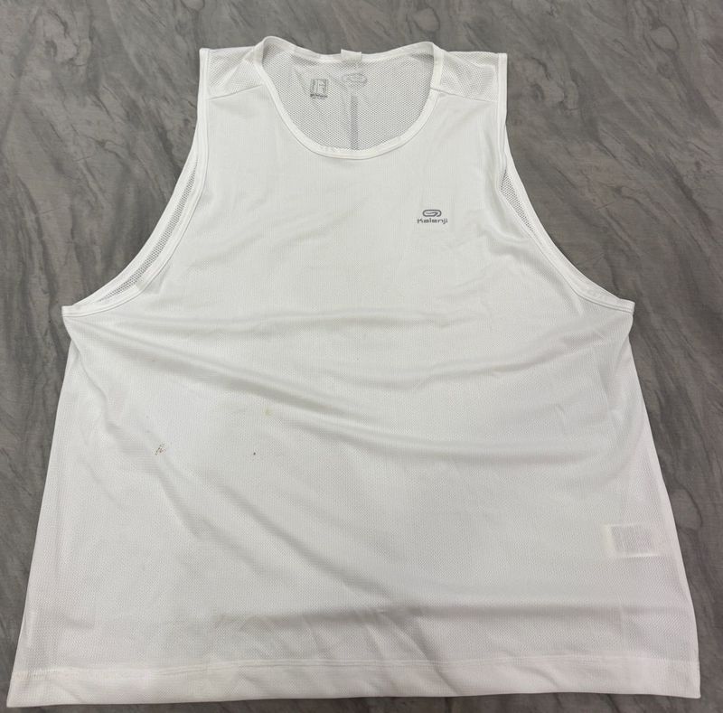 White Sleeveless Athletic Tank Top