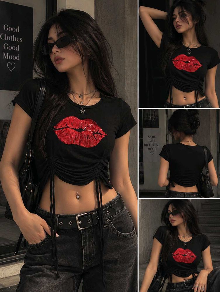 Cute Lip Print Ruched Crop Top