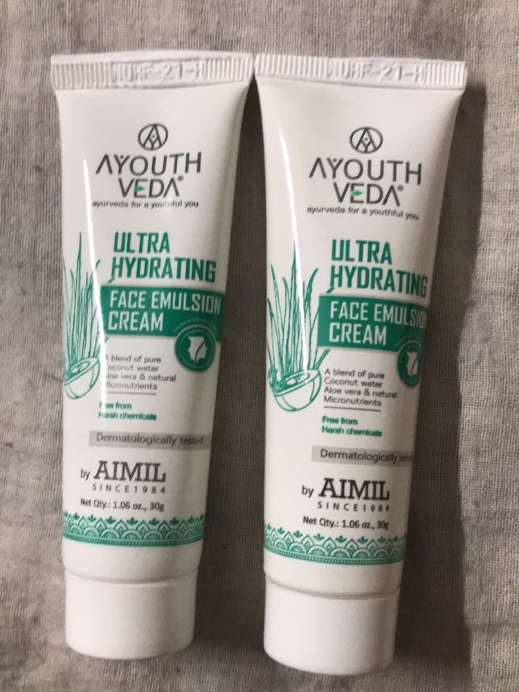 Ayouth Veda Ultra Hydrating Face Emulsion Cream