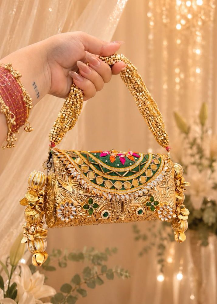 Exquisite Gold Embroidered Clutch Bag