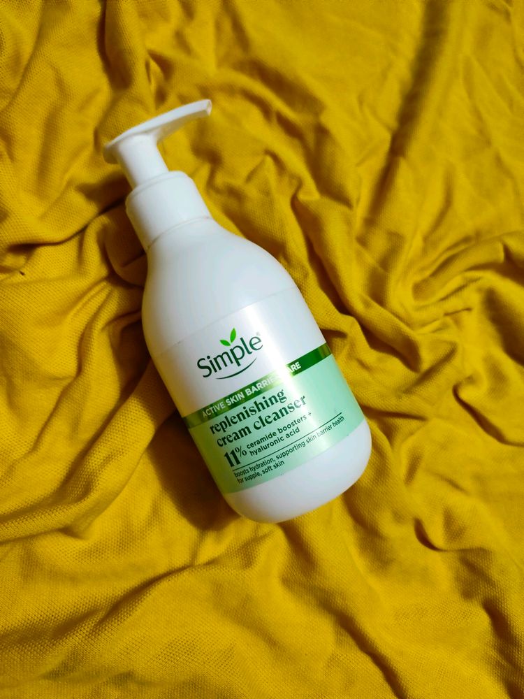 Simple Replenshing Face Wash