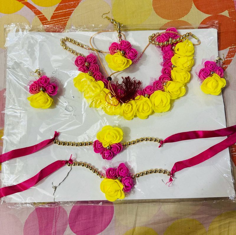 Beautiful Flower Jewellery