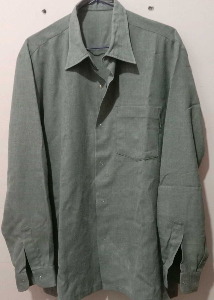 Men's Classic Long Sleeve Shirt