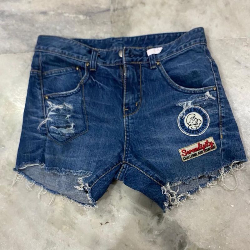 Ripped Denim Shorts With Patches