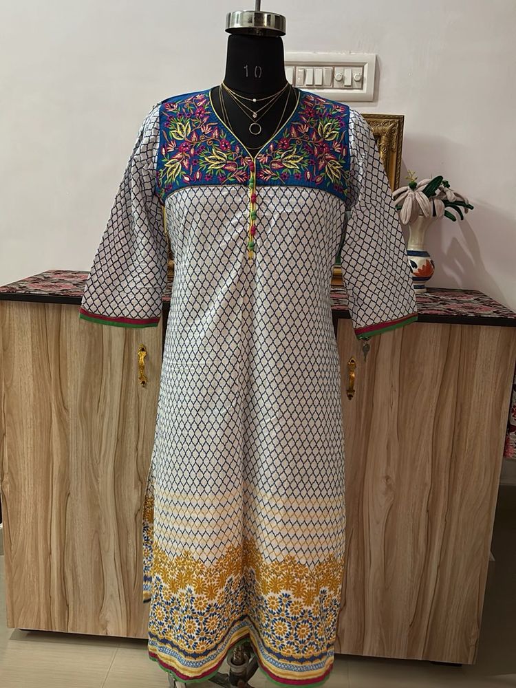 Embroidered Kurta