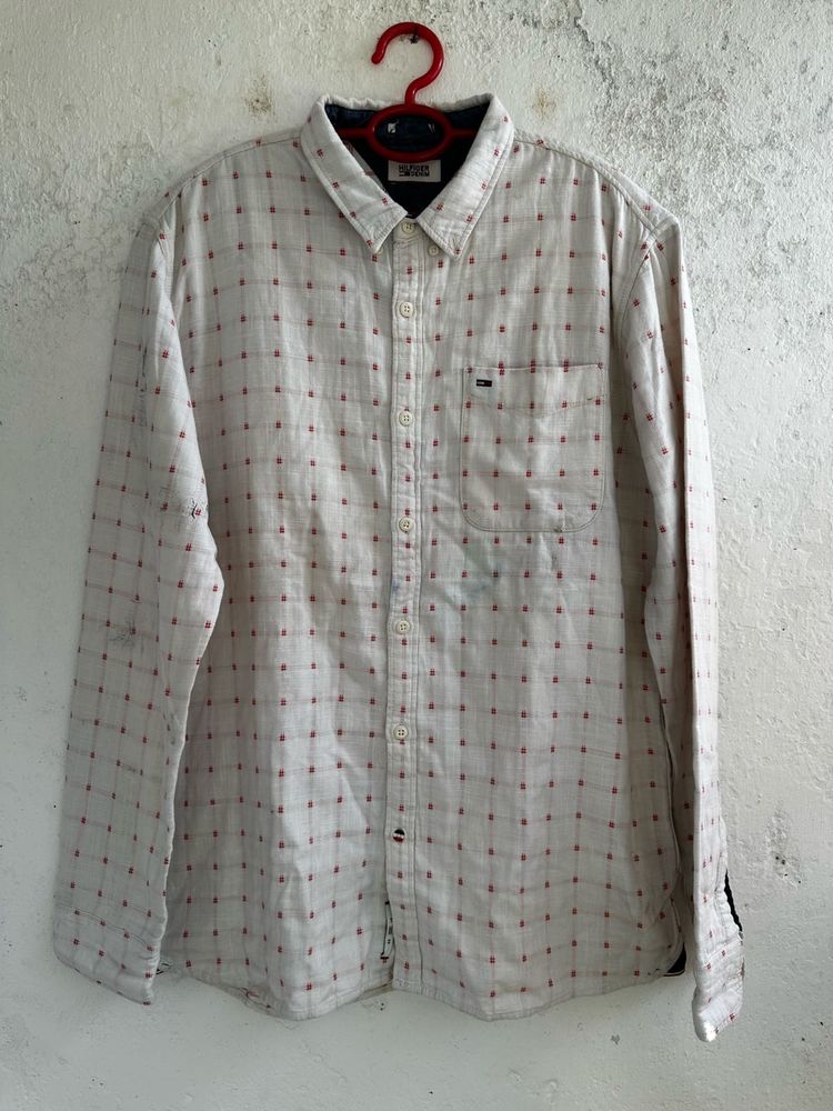 Men's Casual Button-Up Shirt