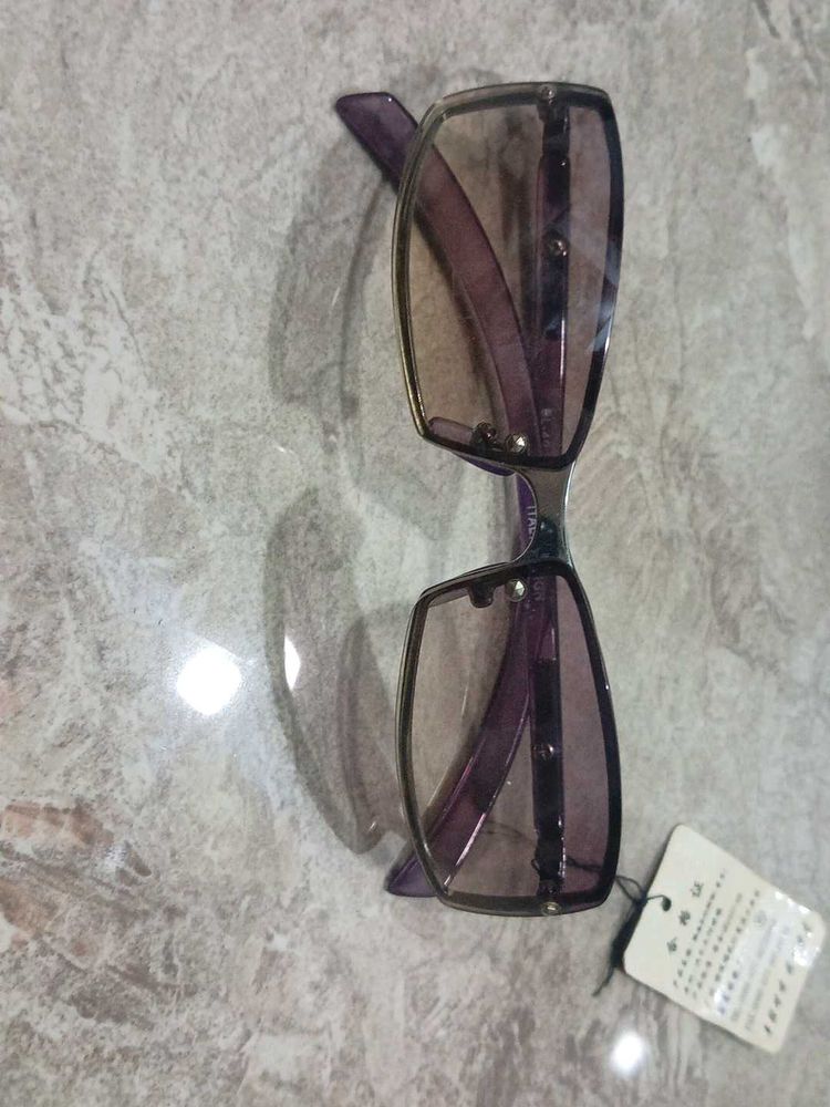 Stylish Purple Rectangular Sunglasses