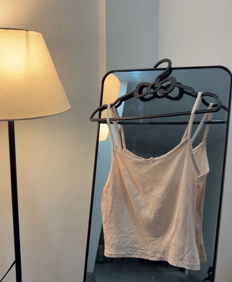 H&amp;M Cute Lace Trim Camisole Top
