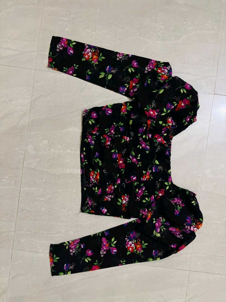 Black Floral Print top