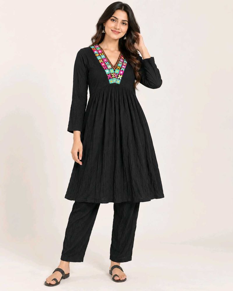 Elegant Black Kurta Set with Embroidery