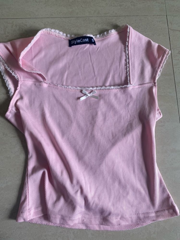 Cute Pink Ribbed Top with Bow
