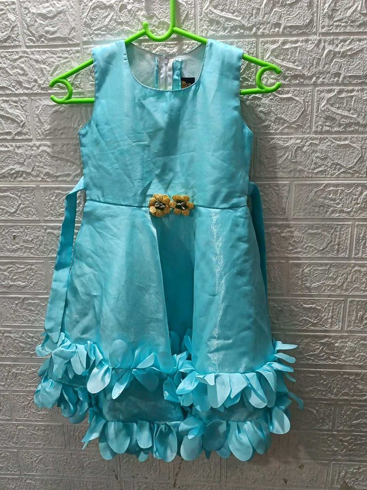 Cute Blue Party Dress
