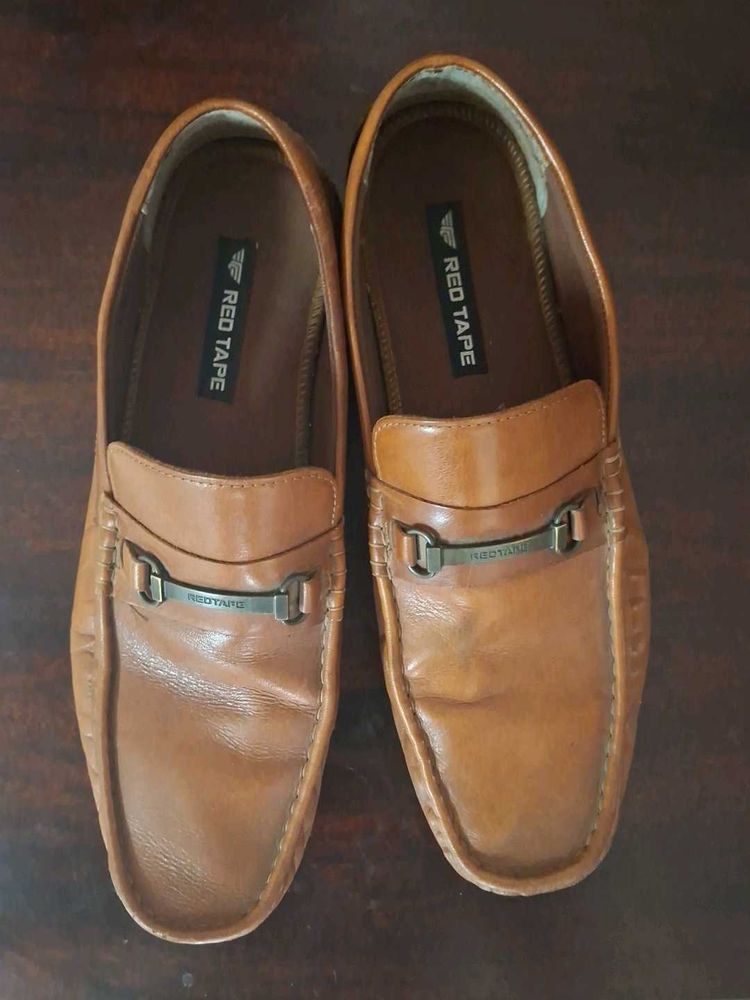 Red Tape Brown Loafers