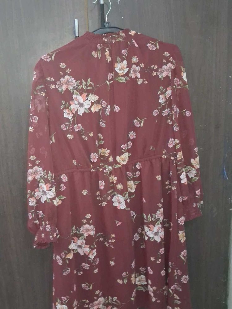 Chic Floral Print Dress