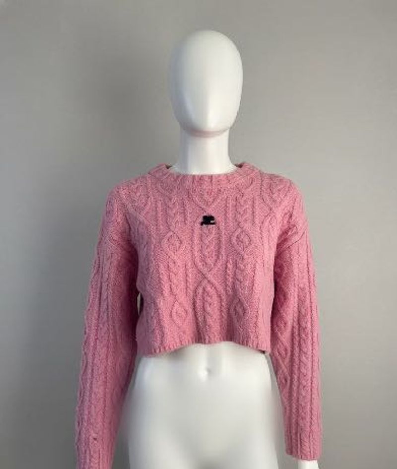 pink sweater