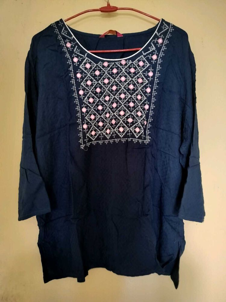 Stylish Navy Blue Embroidered Kurta