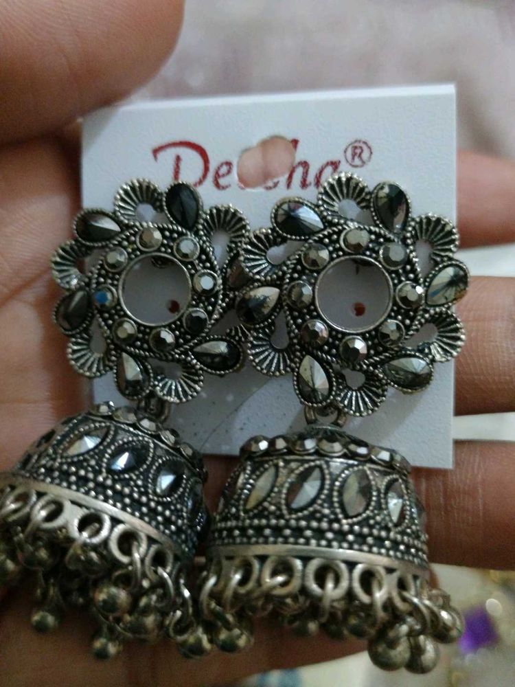 Assorted Earrings Lot